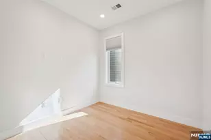 431 Palisade Ave 3, Jersey City, NJ 07307 - Photo 32