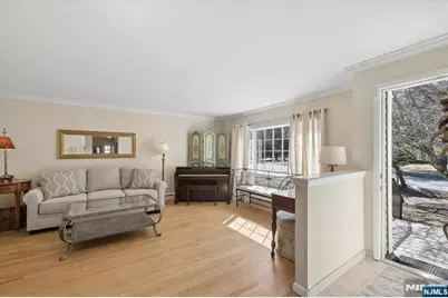 629 Pulis Avenue, Mahwah, NJ 07430 - Photo 4