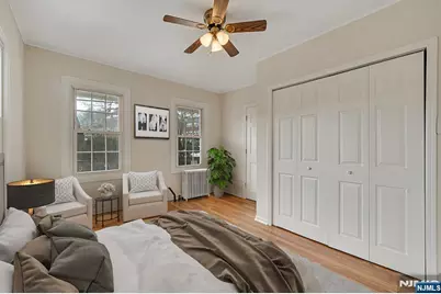 56 Pine Street, Verona, NJ 07044 - Photo 4