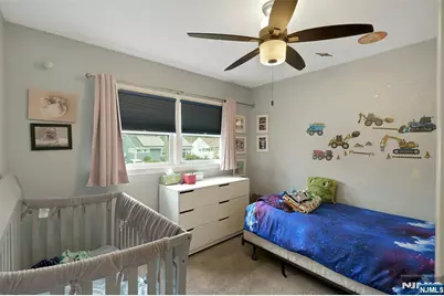 371 Greenwich Street, Bergenfield, NJ 07621 - Photo 16