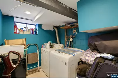 371 Greenwich Street, Bergenfield, NJ 07621 - Photo 22