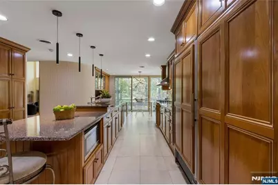 78 Apple Ridge, Woodcliff Lake, NJ 07677 - Photo 20