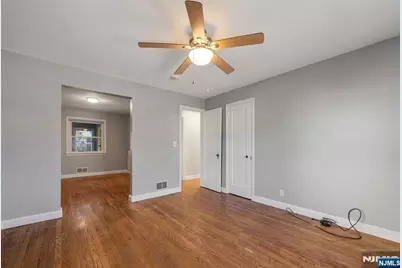 451 Central Park Drive, New Milford, NJ 07646 - Photo 14