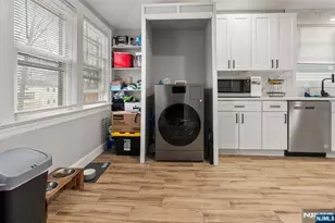 76 Mission St, Montclair, NJ 07042 - Photo 36