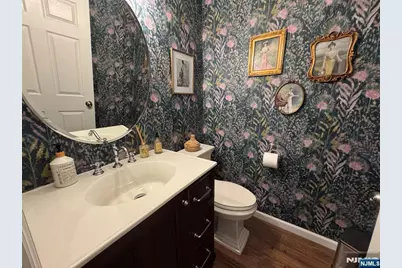 2051 Charles Court, Mahwah, NJ 07430 - Photo 8