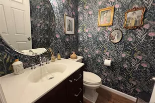 2051 Charles Ct, Mahwah, NJ 07430 - Photo 8