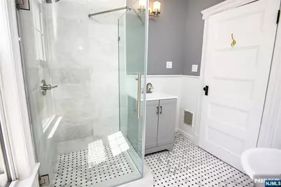 126 Grant Avenue, Cresskill, NJ 07626 - Photo 14