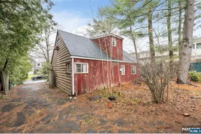 31 Cedar Street, Midland Park, NJ 07432 - Photo 22