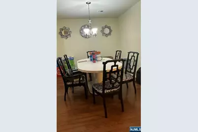 2098 Francis Court 2098 #2098, Mahwah, NJ 07430 - Photo 12