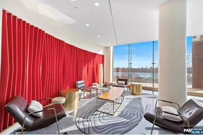 320 Adolphus Avenue 121 #121, Cliffside Park, NJ 07010 - Photo 8