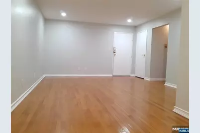 116 71st Street 12 #12, Guttenberg, NJ 07093 - Photo 6