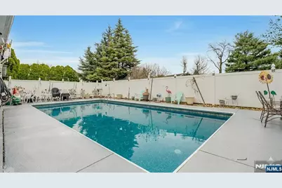 8 Monaghan Road, Edison, NJ 08817 - Photo 22