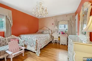 8 Monaghan Rd, Edison, NJ 08817 - Photo 18