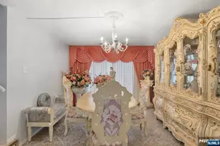 8 Monaghan Rd, Edison, NJ 08817 - Photo 6