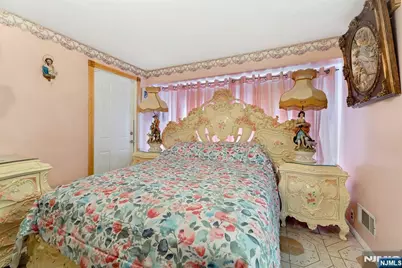 8 Monaghan Road, Edison, NJ 08817 - Photo 14