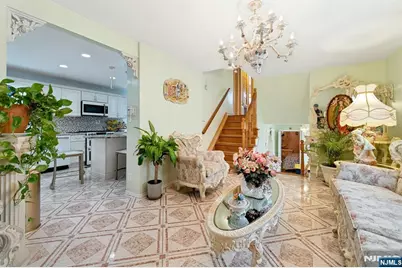 8 Monaghan Road, Edison, NJ 08817 - Photo 10