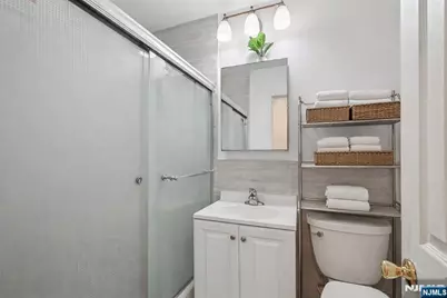 20 Concord Street, Jersey City, NJ 07306 - Photo 10