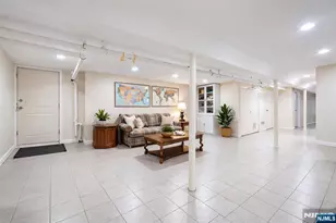 20 Concord St, Jersey City, NJ 07306 - Photo 40