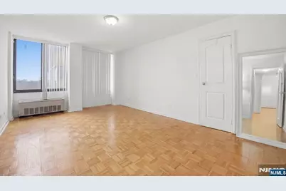 200 Winston 617 #617, Cliffside Park, NJ 07010 - Photo 8