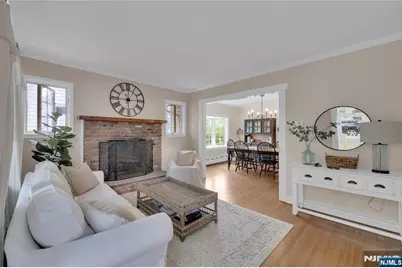17 Lane Avenue, West Caldwell, NJ 07006 - Photo 8