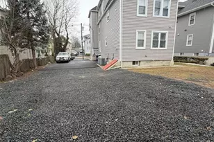 264 Greylock Pkwy, Belleville, NJ 07109 - Photo 26