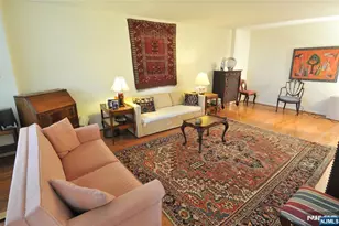 2200 Central Road 15N, Fort Lee, NJ 07024 - Photo 6