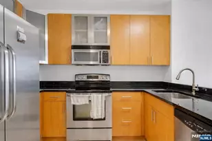 26 Ave At Port Imperial 309, West New York, NJ 07093 - Photo 4