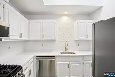 66 Park Avenue C #C, Park Ridge, NJ 07656 - Photo 6