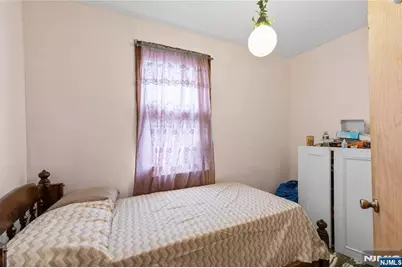 109 Franklin Street, Elizabeth, NJ 07206 - Photo 14