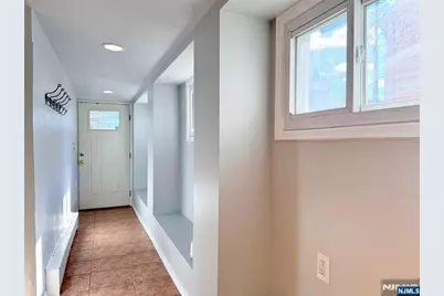 227 Washington Avenue, Hackensack, NJ 07601 - Photo 4