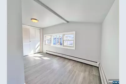 227 Washington Avenue, Hackensack, NJ 07601 - Photo 12