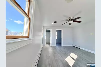 227 Washington Avenue, Hackensack, NJ 07601 - Photo 20