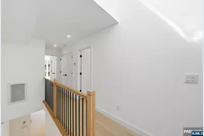 211 E Harriet Avenue A #A, Palisades Park, NJ 07650 - Photo 20