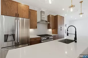 211 E Harriet Ave A, Palisades Park, NJ 07650 - Photo 12