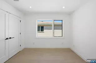 211 E Harriet Ave A, Palisades Park, NJ 07650 - Photo 30