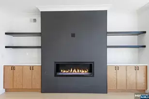 211 E Harriet Ave A, Palisades Park, NJ 07650 - Photo 6