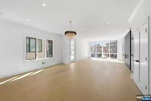 211 E Harriet Ave B, Palisades Park, NJ 07650 - Photo 6