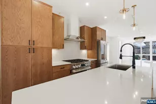 211 E Harriet Ave B, Palisades Park, NJ 07650 - Photo 12