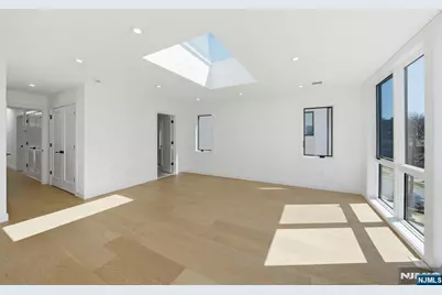 211 E Harriet Avenue B #B, Palisades Park, NJ 07650 - Photo 22