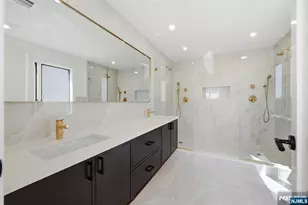 211 E Harriet Ave B, Palisades Park, NJ 07650 - Photo 24