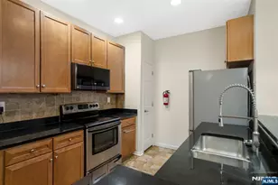 26 Ave At Port Imperial 117, West New York, NJ 07093 - Photo 16