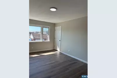 57 Richmond Street 1 #1, Lodi, NJ 07644 - Photo 4