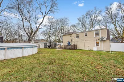 83 Village Road, Pequannock Township, NJ 07444 - Photo 24