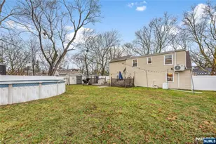 83 Village Rd, Pequannock Township, NJ 07444 - Photo 24