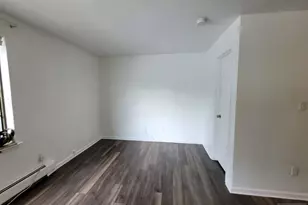 2004 Hawthorne Ln, Mahwah, NJ 07430 - Photo 4