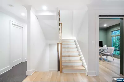 395 Colonial Boulevard, Washington Township, NJ 07676 - Photo 22