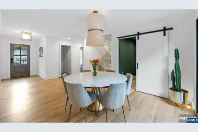 395 Colonial Boulevard, Washington Township, NJ 07676 - Photo 18