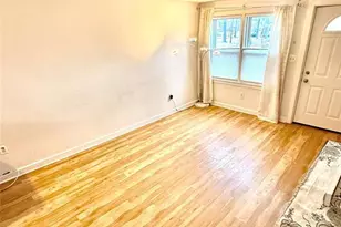 130 Glenbrook Parkway 4D, Englewood, NJ 07631 - Photo 4