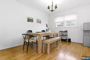 90 Cortland Pl Flr 2, Tenafly, NJ 07670 - Photo 10