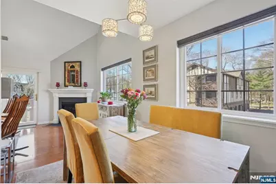 1810 Faulkner Court, Mahwah, NJ 07430 - Photo 12